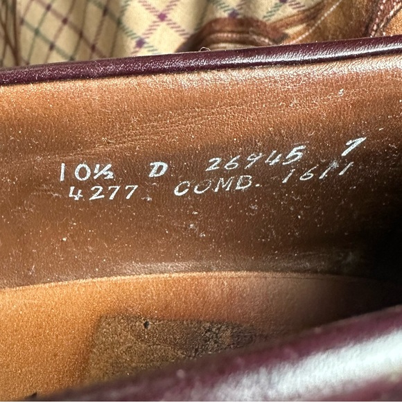 ALLEN EDMONDS ? Men’s Burgundy All Leather ‘Wakefield’ Kiltie Loafer - 10.5 D main image 5